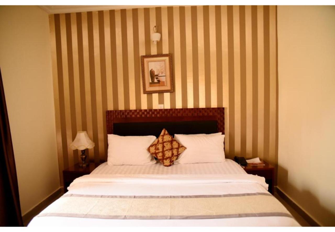 Royalton Hotels Abuja Exterior foto