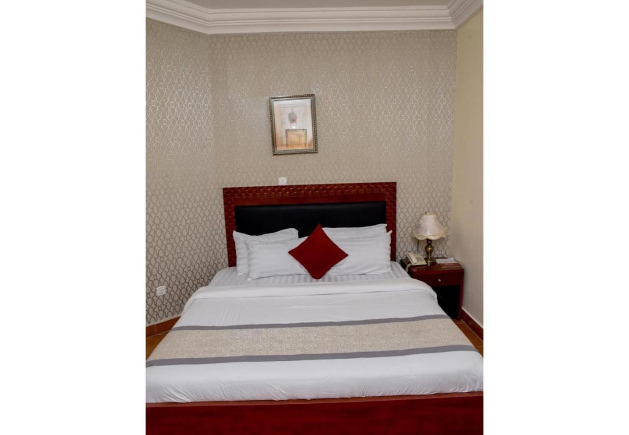 Royalton Hotels Abuja Exterior foto